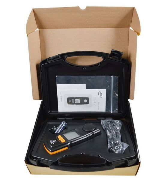 Вимірювач рівня освітленості (Люксметр) + термометр, USB BENETECH GM1020 GM1020 фото